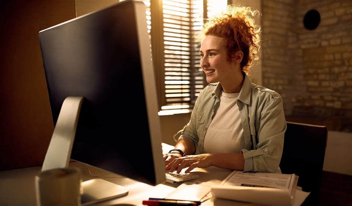 Blog Agidesk | Quais são os benefícios de usar um CRM integrado na gestão de atendimento e processos?